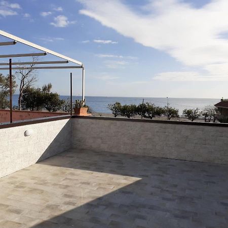 Casa Vacanze Mascali Riposto ภายนอก รูปภาพ